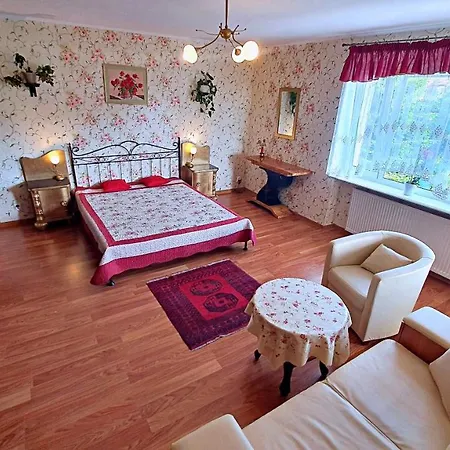 Nostalgia - W Cenie Rowery, Parking, Sauna